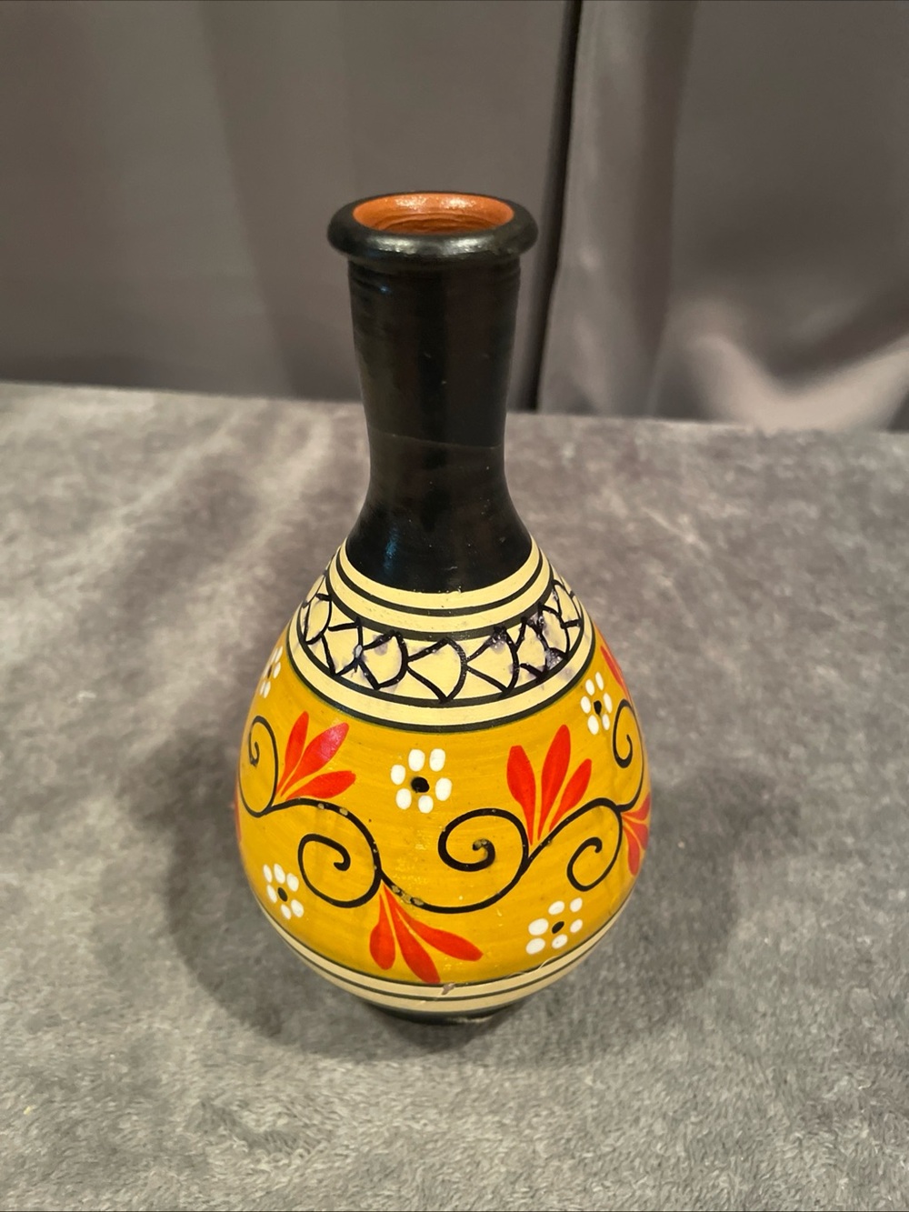 Vintage Savas Rodos Hand Made Greek Pottery Vase Signed by maker 6 inches - Picture 2 of 8